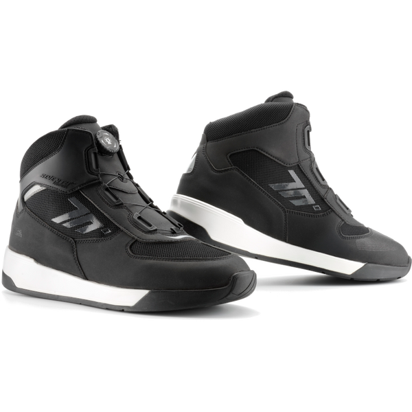 Seventy Unisex Mc-Skor SD-BC10 Svart med modern design, slitstarkt material och BOA-snörningssystem för optimal passform.